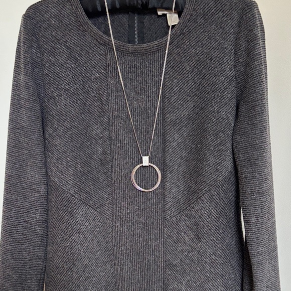 Elegant Long Sleeved Gray Dress - Picture 3 of 7